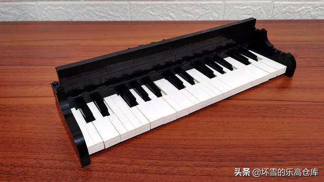 乐高老式钢琴（试玩会自动演奏的积木钢琴）(9)