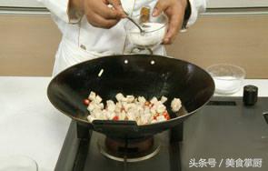 回锅藕的做法大全（回锅莲藕的制作方法-美食掌厨人）(8)