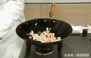 回锅藕的做法大全（回锅莲藕的制作方法-美食掌厨人）(10)