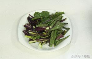 红菜苔怎么做又脆又好吃（红菜苔此时正当季）(图3)