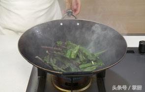 红菜苔怎么做又脆又好吃（红菜苔此时正当季）(5)