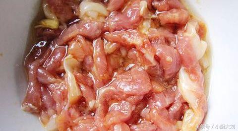 炒肉的正确方法和技巧 想要炒出嫩滑的肉肉(4)
