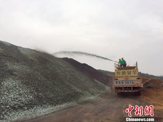 煤矸石主要的利用领域（煤省山西破解矸石之困）(2)