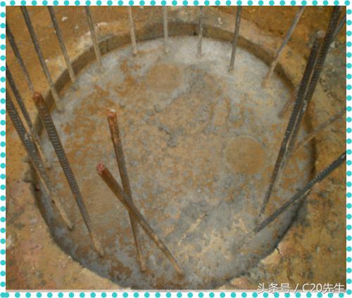 常见的人工挖孔桩（图文解释人工挖孔桩工艺标准）(5)