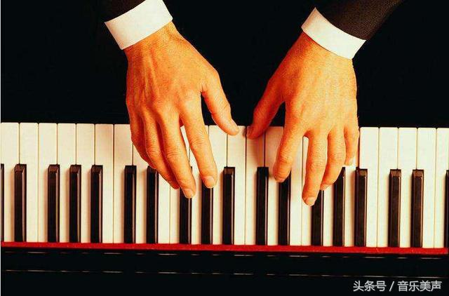 初学钢琴基本指法（钢琴入门钢琴指法指导）