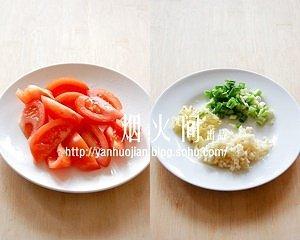 肉末茄子的柿烧做法（西红柿烧茄子）(2)