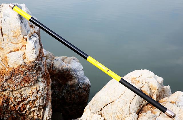纤维鱼竿和碳素鱼竿的区别 低碳素鱼竿和高碳素鱼竿的区别