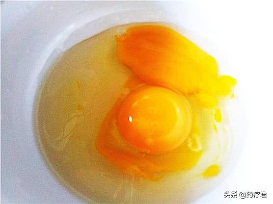 鸡蛋上容易有什么菌（鸡蛋散黄）(1)