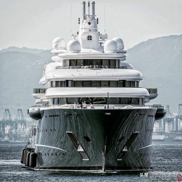 世界上最顶尖的游艇（这些是世界上最昂贵的超级游艇）(21)