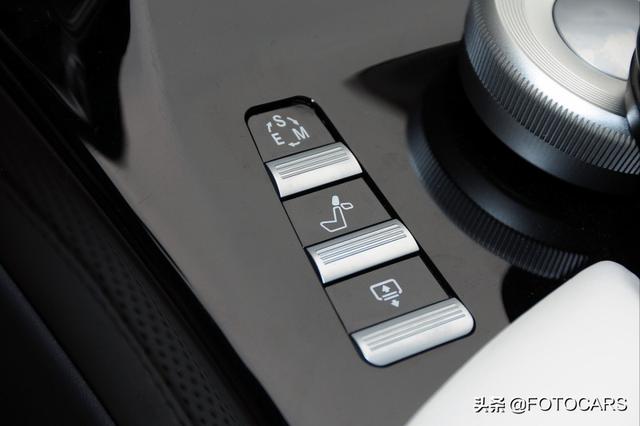 最新款奔驰s600l（奔驰S600LV12内装欣赏下）(11)