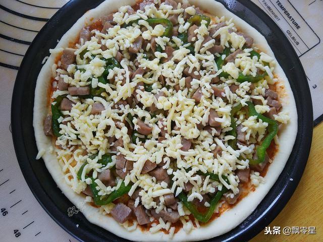 教你如何在家就能制作好吃的披萨（简单又美味的披萨）(15)