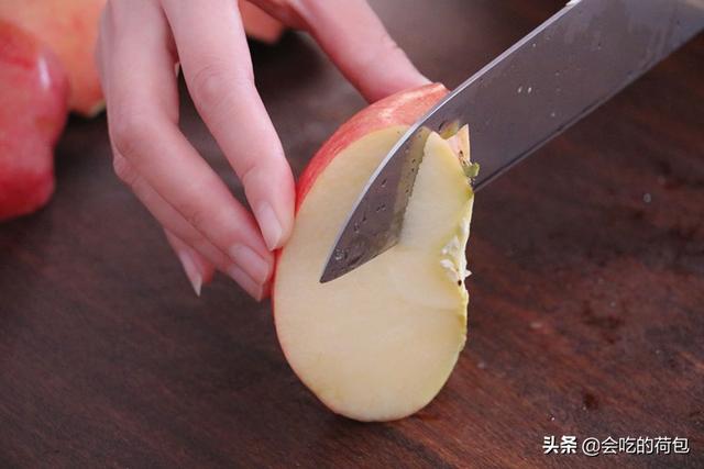 苹果煮绿豆可以吗（40岁的表姐常用苹果煮绿豆）(9)