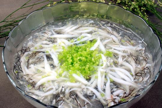 金丝银鱼汤（琥珀色的银鱼汤）(5)