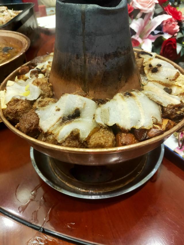 为什么纯铜火锅好吃（塞北铜火锅你吃过吗）(1)