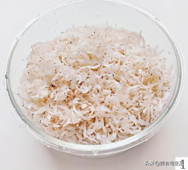 如何制作低盐味精（只用虾皮就可以自制天然味精）(2)