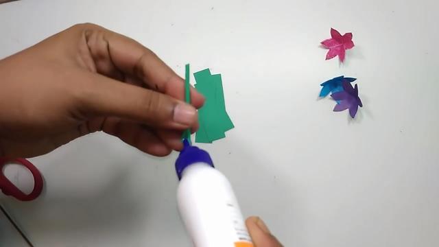 手工卡纸制作花卉盆栽（立体盆栽纸艺花卉的制作过程）(6)