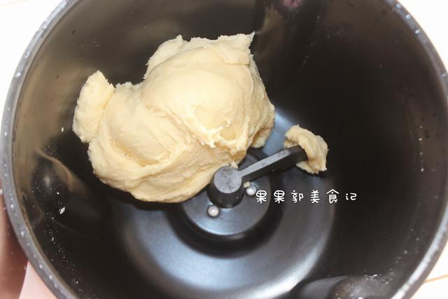 如何做拉丝面包不用烤箱（蒸锅也可以做面包）(5)