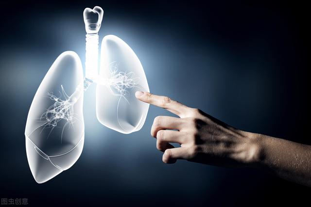肺癌如何治疗和注意什么（肺癌有什么症状）(1)
