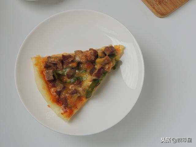 教你如何在家就能制作好吃的披萨（简单又美味的披萨）(18)