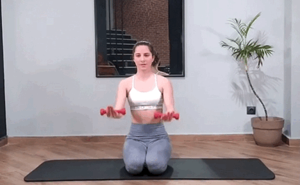 瑜伽怎么练收副乳（9个瑜伽动作打造直角肩）(10)