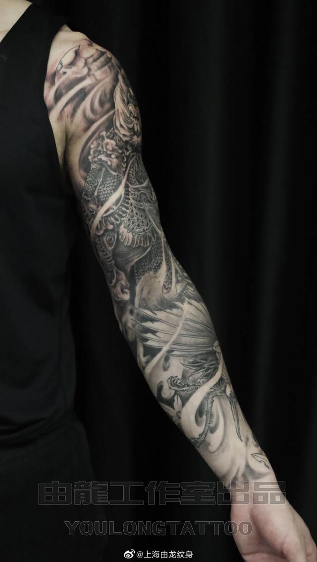 孙悟空纹身手稿大臂（由龙纹身近期作品大臂孙悟空纹身图案制作流程）(1)