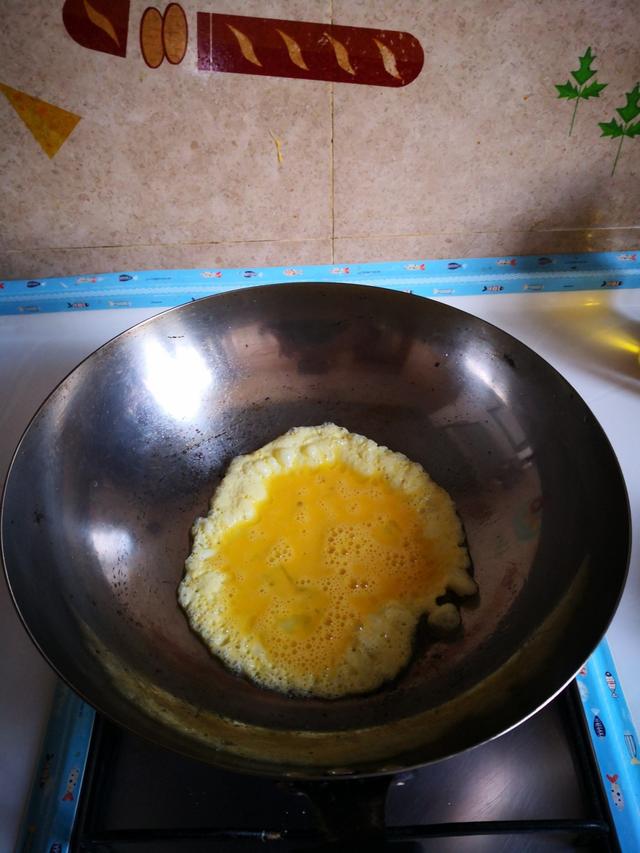 牛奶和鸡蛋一起炒（它和鸡蛋一起炒）(4)