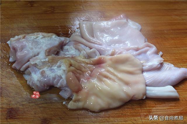 正宗猪肚煲鸡汤的家常做法（老妈做了几十年的猪肚煲鸡汤）(8)