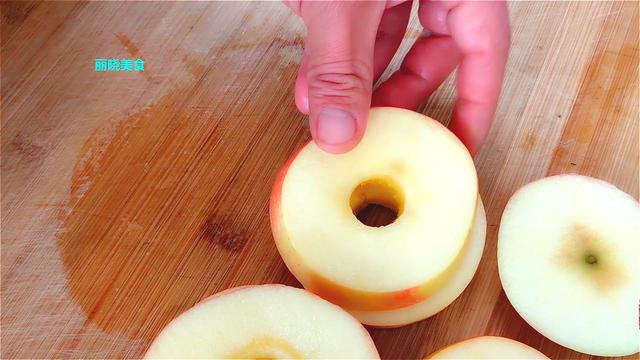 苹果加面粉的多种做法（家有苹果可以这样做）(5)