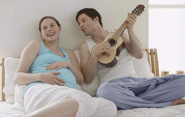怀孕听胎教音乐真的聪明吗（怀孕期间给胎儿讲故事）