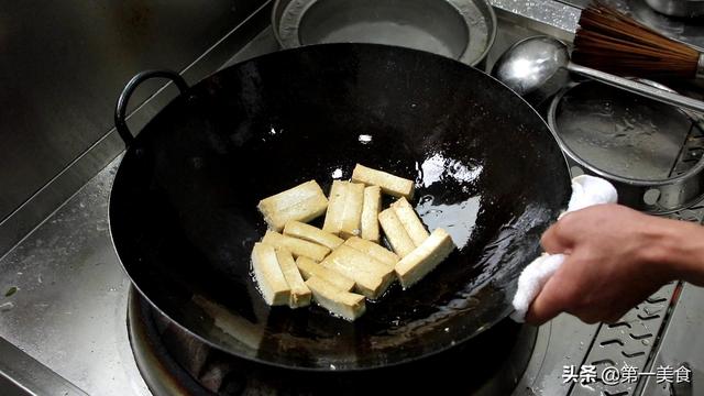 鱼香豆腐的10种做法（厨师长教你鱼香豆腐的做法）(4)