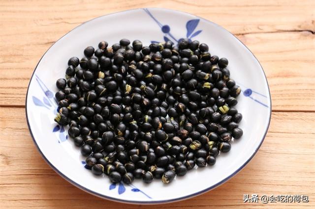 黑豆的12种家常吃法（冬天要常吃黑豆）(7)