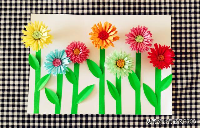 卡纸做立体花朵的简便教程（用卡纸贴一幅立体花朵贴画）(26)