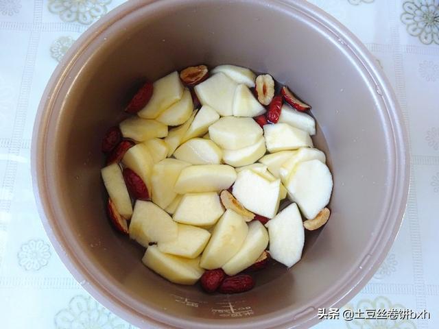 红枣苹果可以一起煮吗（冬天最该常吃的糖水）(6)
