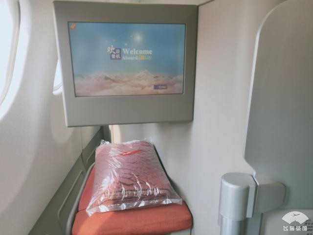 海南航空客机怎样选靠窗的座位（两次航班同一个机长）(18)