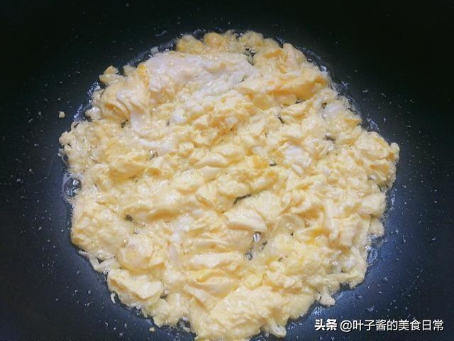 青椒炒蛋心得（巨好吃的剁辣椒炒蛋）(6)