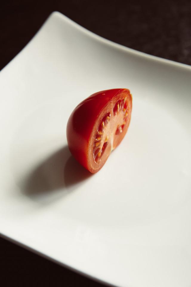 超市的西红柿是不是转基因的（是转基因有害产品）