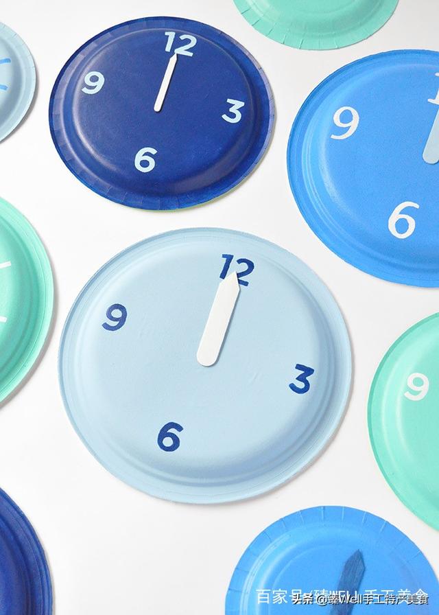 盘子钟表手工制作（教你手工打造美观又舒适的DIY新年装饰品纸盘时钟）(11)