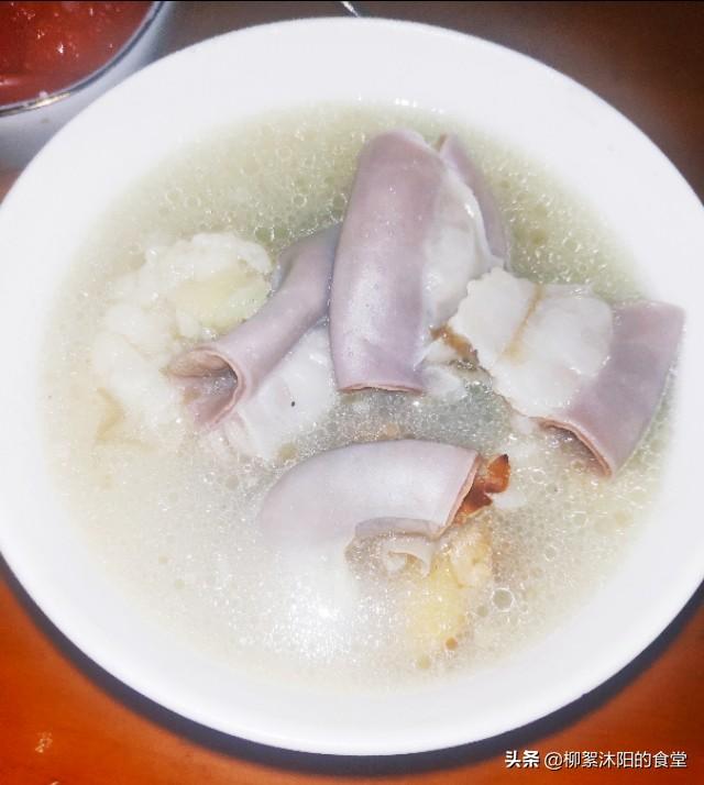 猪小肠怎么熬汤吃（略带苦味的猪小肠）(2)