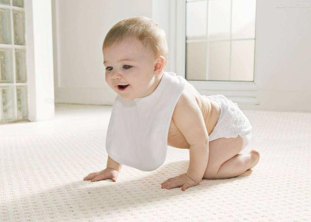 4个月宝宝反射正常吗（宝宝的小天窗指什么）(4)
