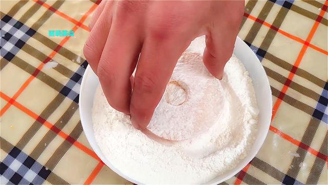 苹果加面粉的多种做法（家有苹果可以这样做）(7)