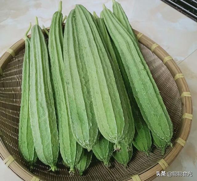 青皮瓜吃了有什么营养（夏季吃瓜这6种瓜要常吃）(2)