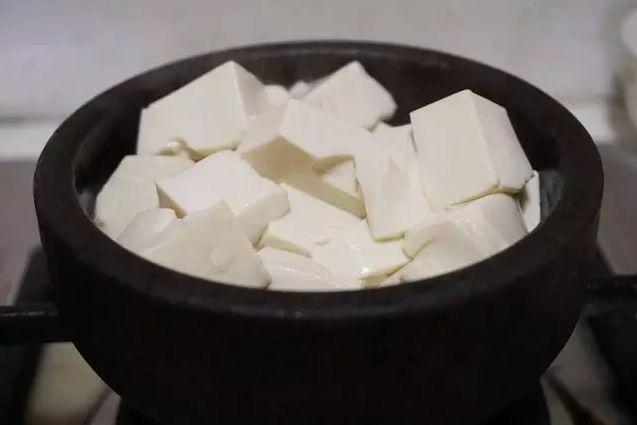 烧椒豆腐的做法窍门（烧椒才是这道豆腐的特色）(5)