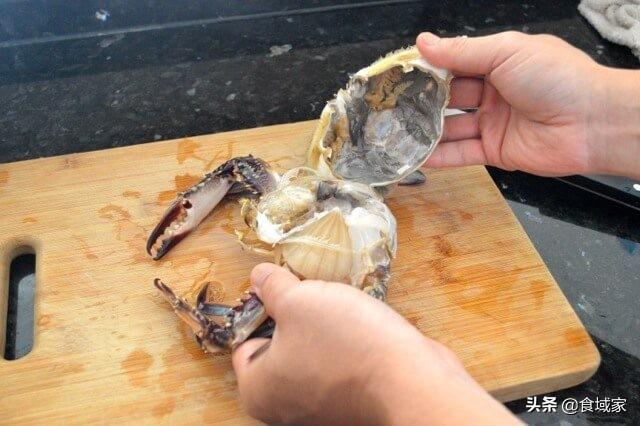 如何洗螃蟹才好吃又简单（爱吃螃蟹不会处理）(4)