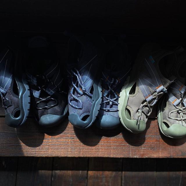 crocs新款女凉鞋（Balance全新限定款CRV-COVE户外凉鞋）(9)