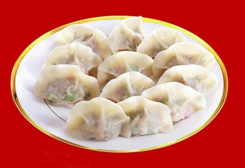冬至吃饺子是传统风俗（冬至吃饺子是传统风俗）(1)