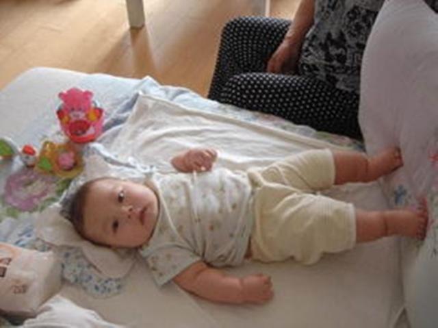 新生儿穿什么样的连体衣好（一岁内的小婴儿）(7)