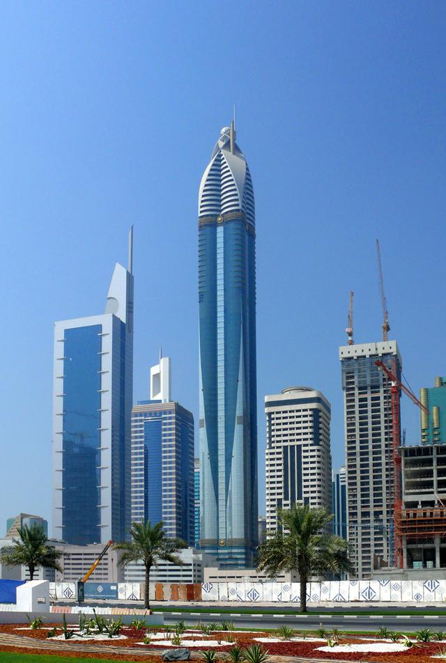 世界最高的大厦排行（全球近16年建成的年度最高大厦）(10)