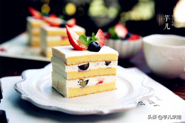 奶油蛋糕裱花嘴的技巧（不会裱花不会抹面也能做出高颜值的奶油蛋糕）(2)
