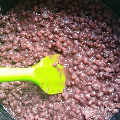 最简单制作红豆沙的做法（自制红豆沙的做法）(5)