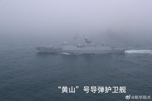 055型导弹艇（海上阅兵高清画面来了）(11)